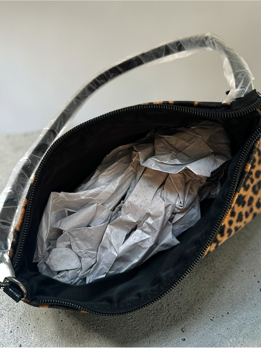 Nine West Leopard Print Shoulder Bag – NWOT - Picture 8 of 12